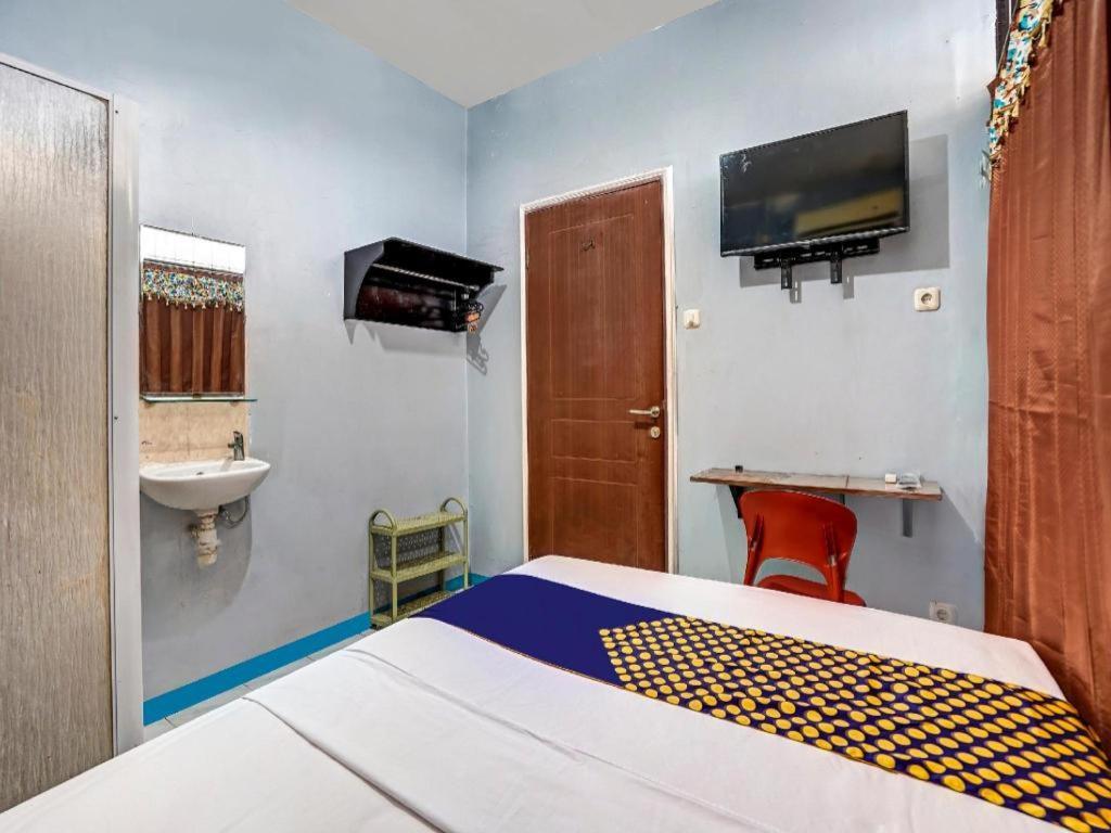 SPOT ON 90147 Gosepa Ambengan Plaza Hotel Surabaya Bagian luar foto